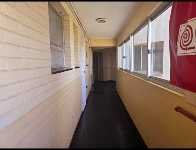 2 BEDROOM APARTMENT FOR SALE IN NORTH BEACH